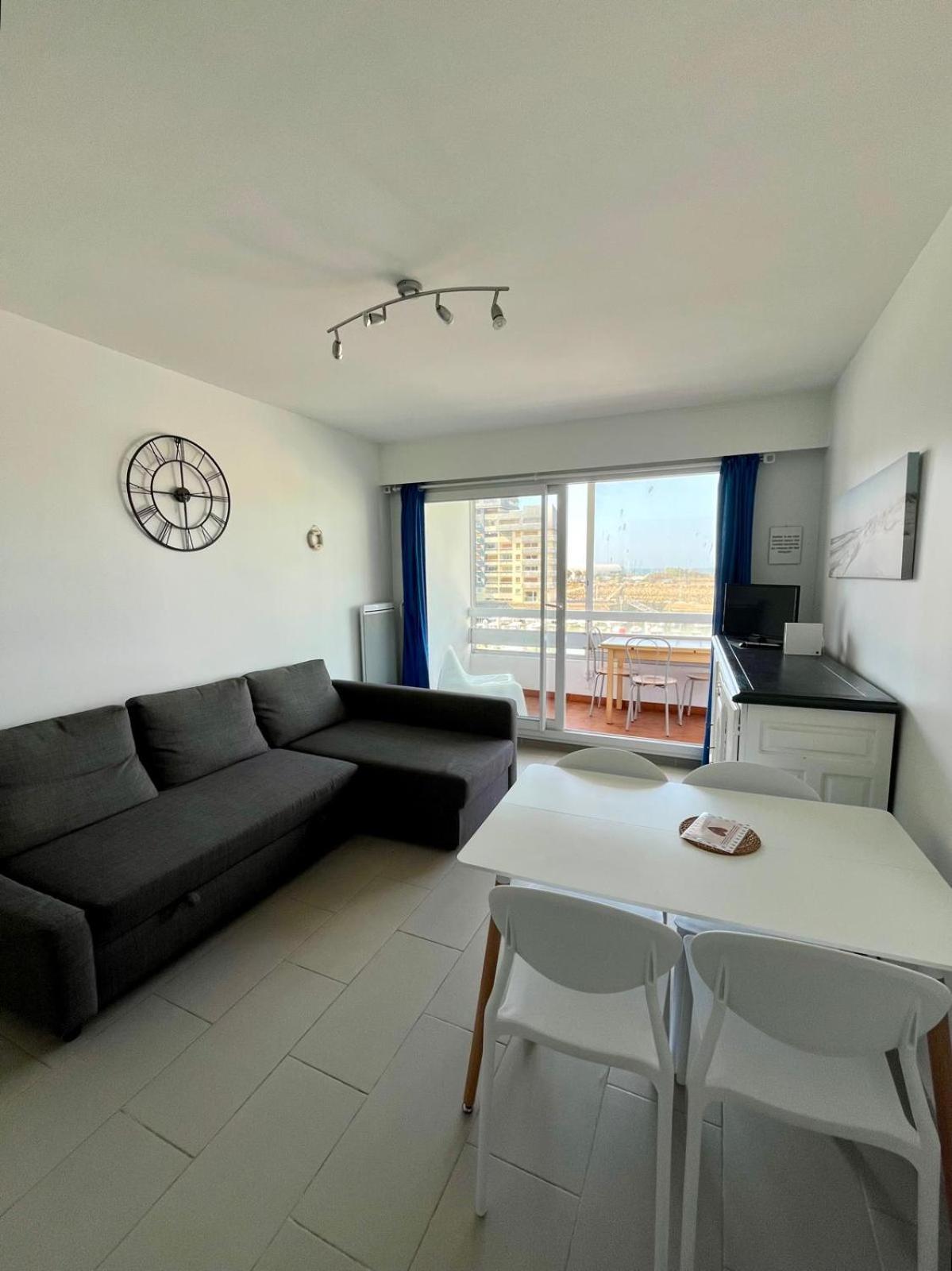 Appartement Vue Mer Et Marina, Loggia - Parking Courseulles-sur-Mer Exteriér fotografie